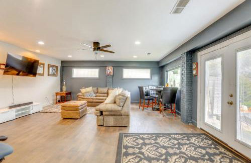 Private Patio and Lake Views Home in Decatur - Foto 1