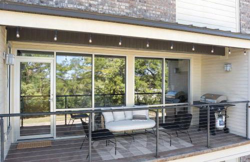 Noble Nest 5 Min to Downtown and U of A - Photo 18