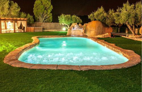 Spacious villa in Can Trabal with private pool and jacuzzi 980 m² - Foto 17