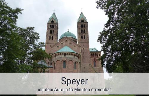 Germersheimer Rhein-Idylle Sauna, Whirlpool und Bubble - Foto 45