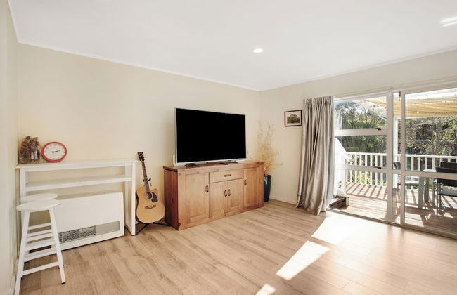 Glen's Hidden Gem with Parking and Deck - Photo 33