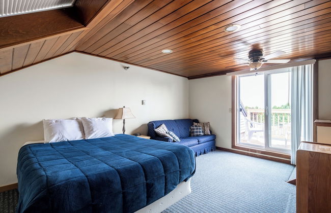 Nautical Mile - Photo 5