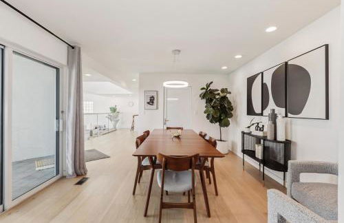 Malibu Breeze - hot tub, ocean view, steps to beach - Foto 11