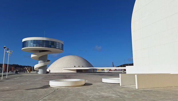 Excursão em Cudillero, Aviles e Cabo Peñas Lighthouse a partir de Oviedo - Foto 3
