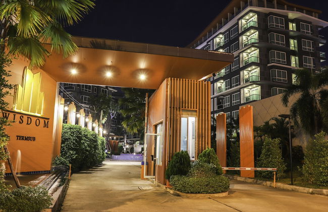 Wisdom Hotel & Residence - Photo 53