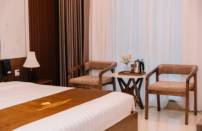 Diamond Hotel - Photo 17