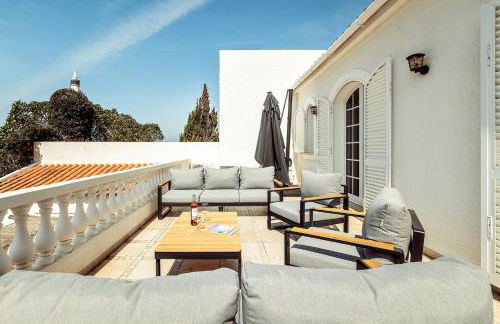 Lovely Very Private Villa with Beautiful Gardens - Foto 18