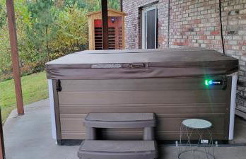 LI Airbnb - NWA mt bike, hike, and golf retreat - Foto 9