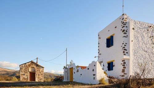 Aspros Pyrgos - Photo 2