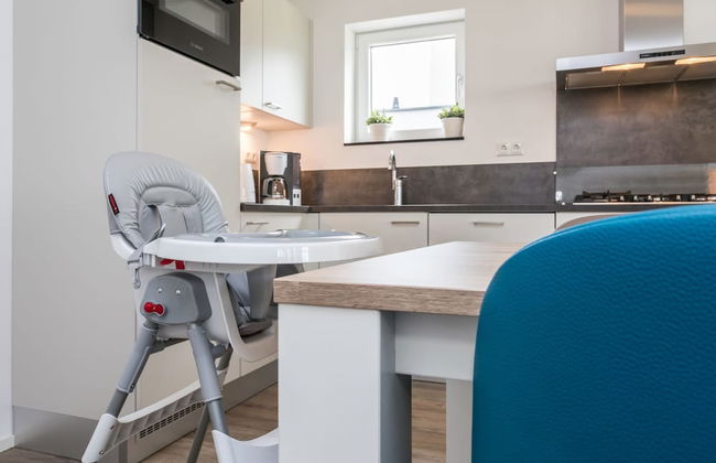 Villa With med Children's Room in Limburg - Photo 31