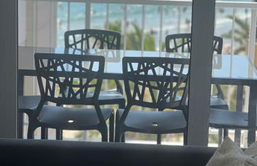 Beachfront Salou apartment with sea view - Foto 29