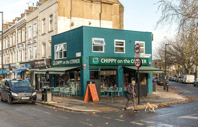 Super 1BD Garden Flat Islington London - Photo 23