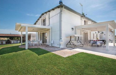 Lovely Home In Montecastrilli - Foto 9