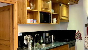 Cozy comfort, pool and spa close to Mont Blanc - Photo 3