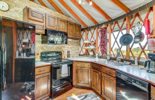 Mountainside Yurt with Views Less Than 3 Mi to Black Canyon! - Foto 7