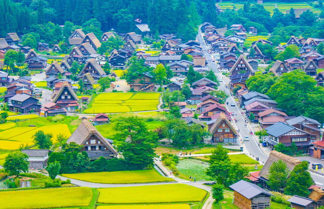 Takayama & Shirakawago Day Trip - Photo 4