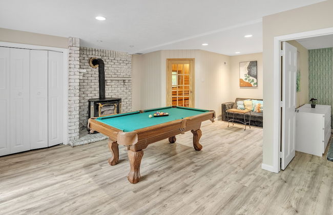 Pocono Escape - Cozy 5br - Sauna-billiard 5 Bedroom Home by RedAwning - Foto 32