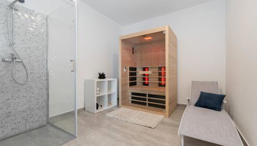 Villa Bella Vista for 8 people with sea view, heated pool & wellness - only 1,5 km from beach - Foto 4