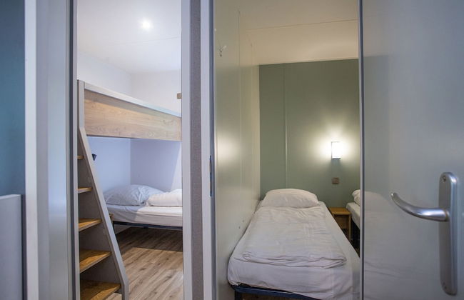 Attractive Chalet with Microwave near Forest - Photo 4