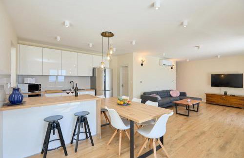 Villa Korta - Spacious House with Pool - Foto 32