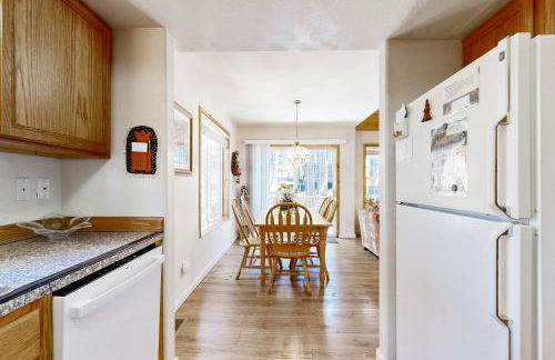 Little Pinecone Retreat - Photo 27