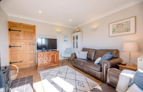 The Meadows Dairy, Bawdsey - Photo 12