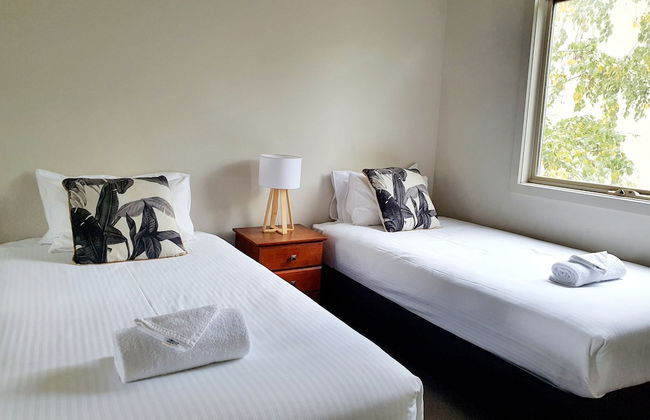 Central Shepparton Apartments - Photo 2