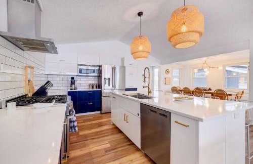 East Jordan Vacation Rental on Lake Charlevoix! - Foto 10