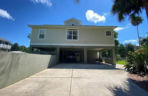 Canal-Front Home on 73ft Dock! - Foto 2