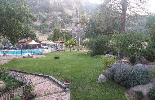 Rustic Rooms Barn Loft (Upstairs Studio Apartment) Near Kings Canyon & Sequoia National Parks - Foto 50