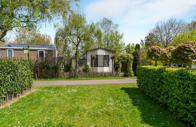 Luxury Chalet Near Ouddorp With Garden - Photo 31