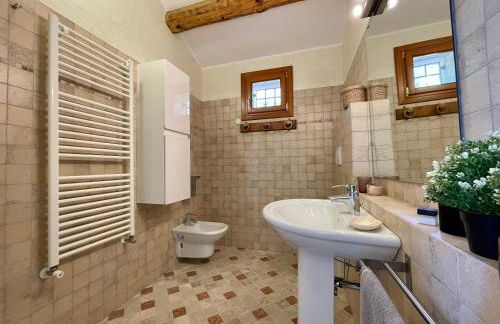 Villa degli ulivi by Holiday World - Photo 6