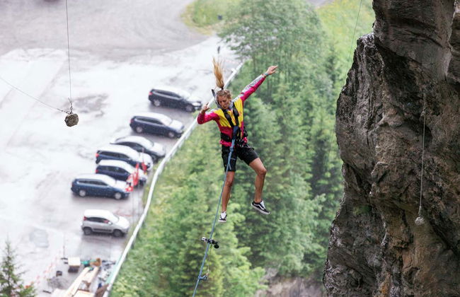 Saut à l'élastique dans le canyon du Glacier - Photo 5