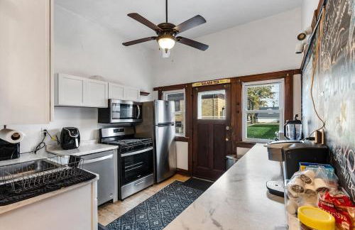 Blue Storefront 2ksqft, Arcade,Pooltable,Foosball - Foto 47