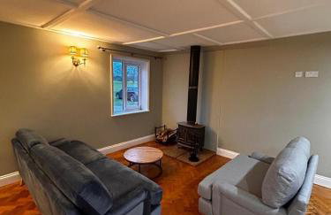 Fraser's Cottage, Henham Park, Nr Southwold - Photo 1