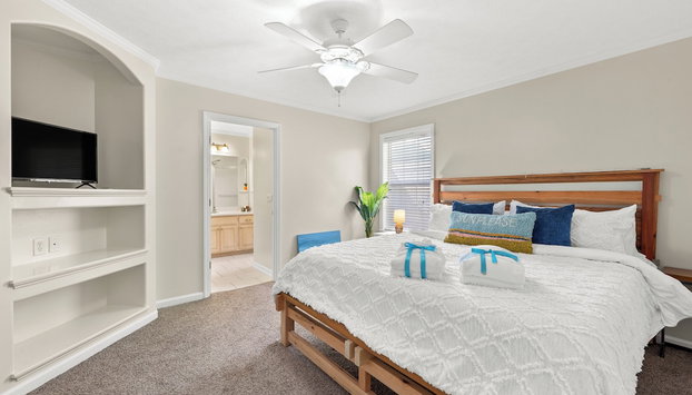 21516 Palm Ave - Foto 5, Habitación