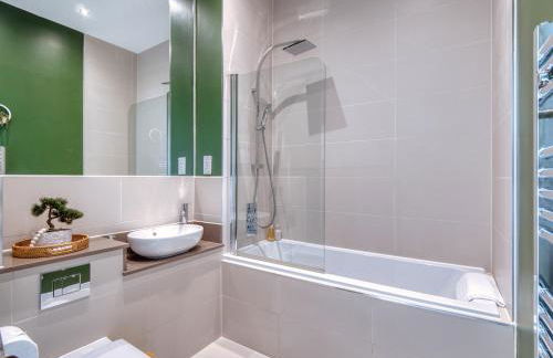 Cambridge - hot tub, sauna, parking, pool table - Foto 29