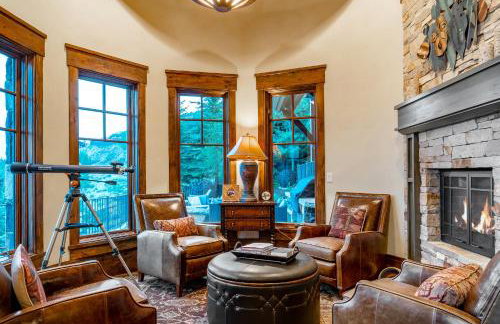 8 Bedroom Deer Valley Masterpiece with endless views. Theater hot tub game room ski-inout - Photo 31