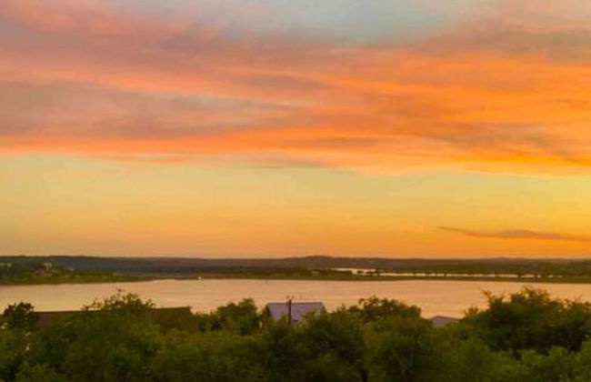 4 3 two King Beds Perfect Sunset Lake Views Pickleball Fire pit Lvl2 EV POA Pool - Foto 30