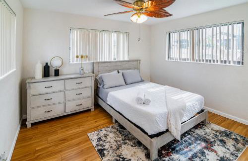 Charming 2BR Waterfront House - Foto 25