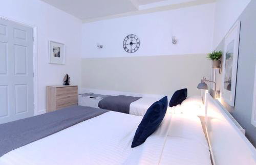 InstaLet Apartments I Wigan Central I Free Parking - Foto 9