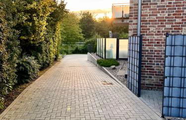 Kleine Auszeit -- inklusive Parkplatz & WiFi, Geschirrspüler, Waschmaschine & Terrasse mit Strandkorb -- Perfekt für Urlaub & Business - Foto 36