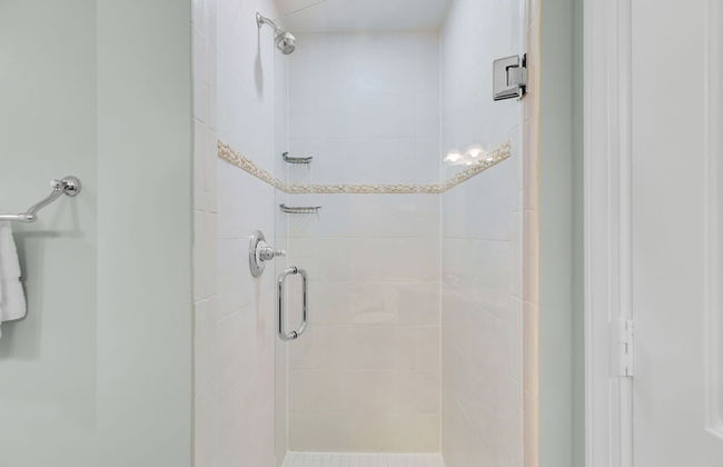 Waterfront Luxury Villa With Sunset Views And Boat Slip 3 Bedroom Townhouse by RedAwning - Foto 27