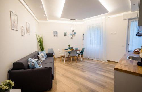 ELEGANT HOUSE BY THE SEA RAPALLO - 50 meters from the beach ,near Portofino - Photo 2