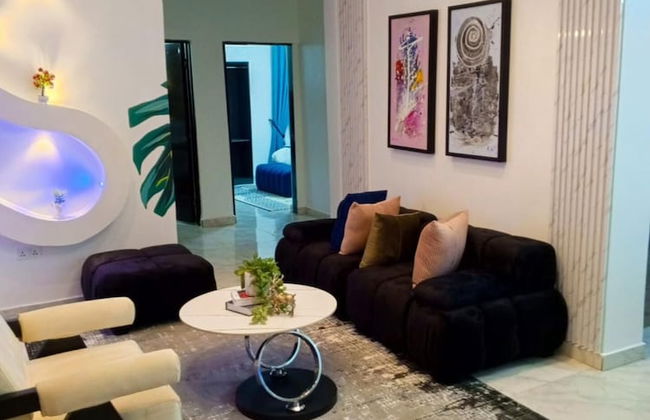 Impeccable 2-bed Apartment in Ikeja - Photo 4