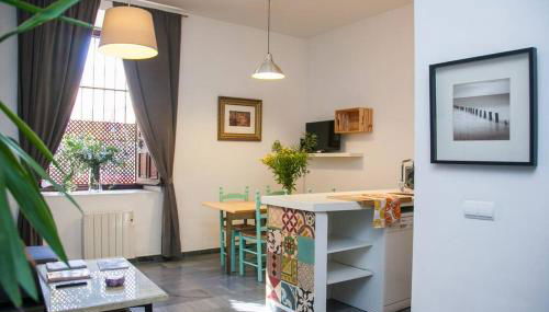 BEAUTIFUL SILENT APARTMENT Private Parking - Foto 5