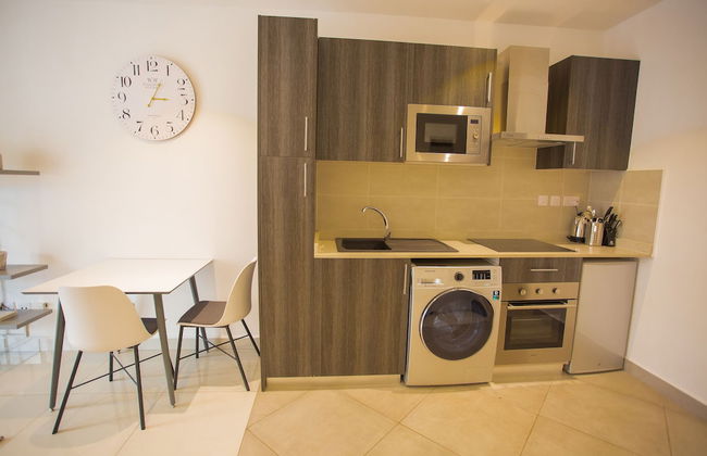 Accra Luxury Apartments at The Gardens - Photo 24