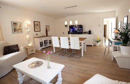 villa Belucra,10p,seaview,jacuzzi,pool - Foto 23