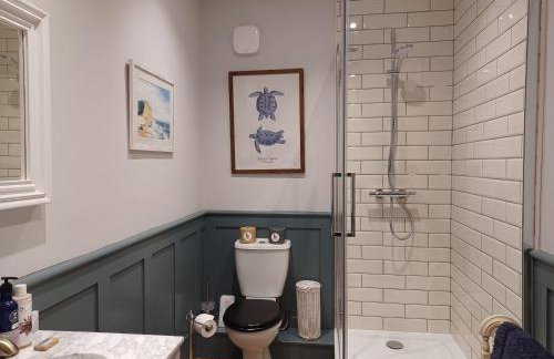 Admiral's Cottage - Photo 5