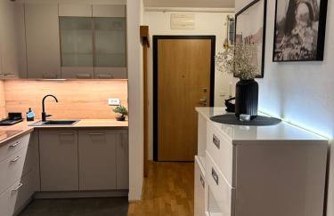 Place4You - with private garage - Photo 12